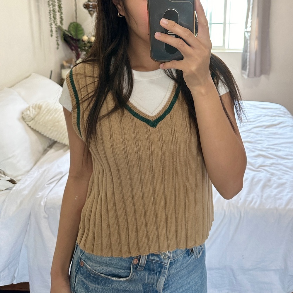 Tilly’s vest